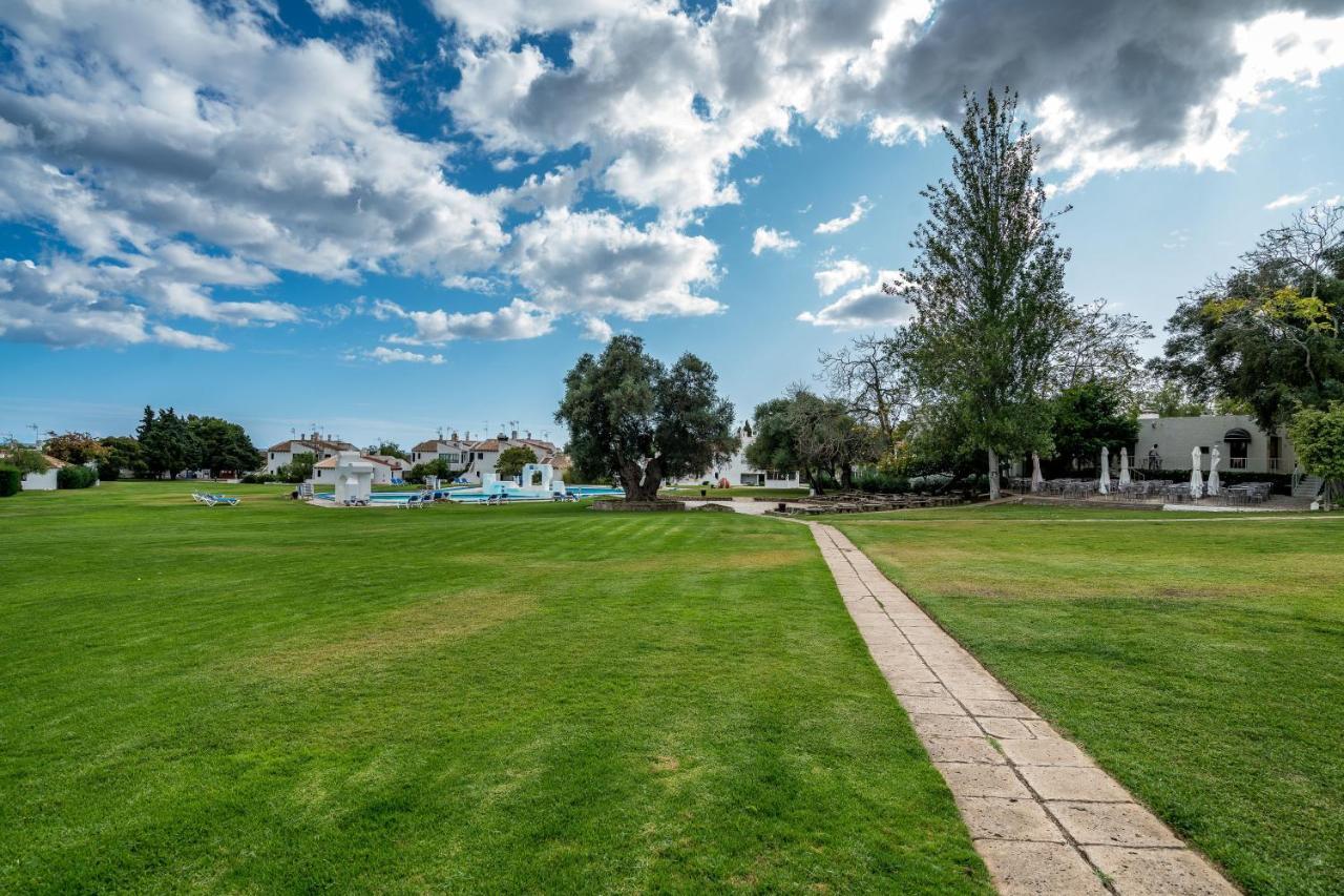 Pedras Del Rei, Nature And Beach Apartment Tavira Exterior photo